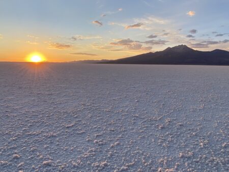 The sun goes down. Salar de Uyuni and Volcan Tunupa